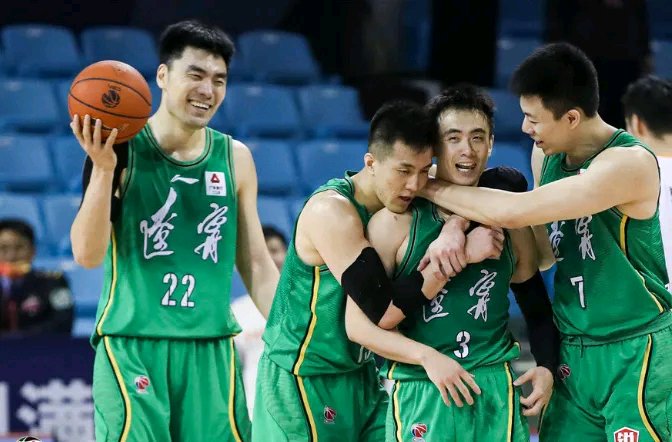 本周中央篮球比赛的争夺结果