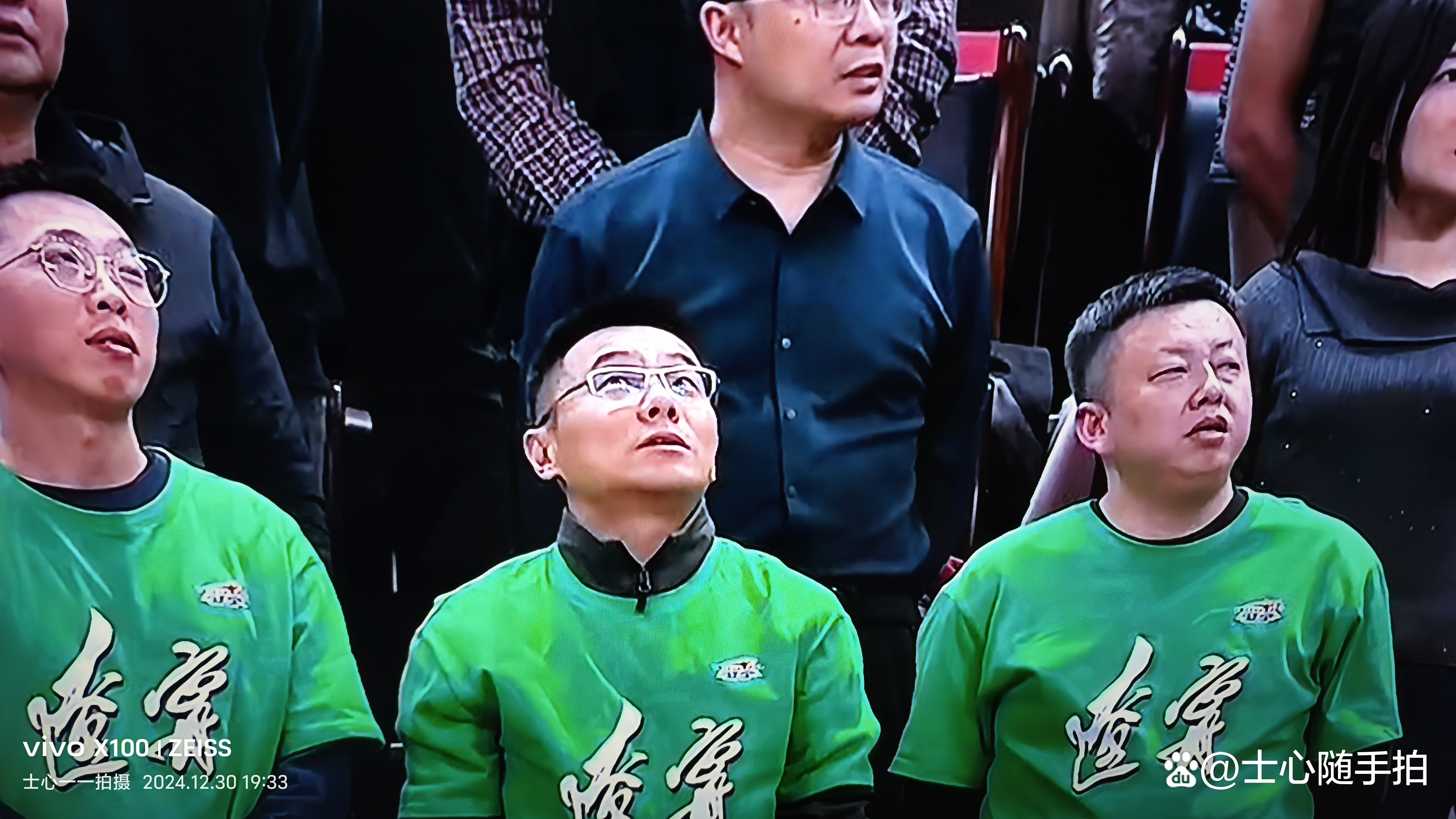 广州豹客场爆冷，辽宁铁人强势领跑，重庆铜梁龙稳居前二的简单介绍