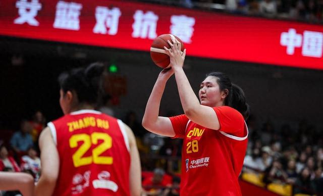 包含亚洲杯-中国女篮35分大胜韩国获季军张子宇18+7的词条