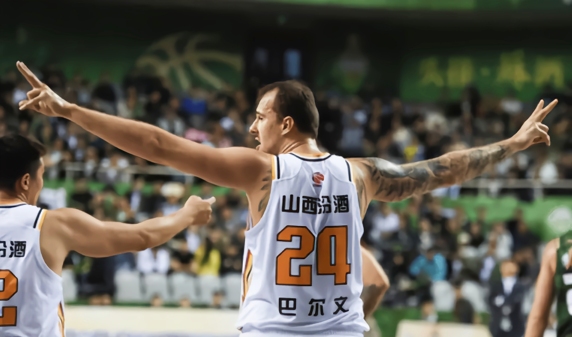 林崴17分郭昊文13+6+7同曦力克青岛止连败的简单介绍