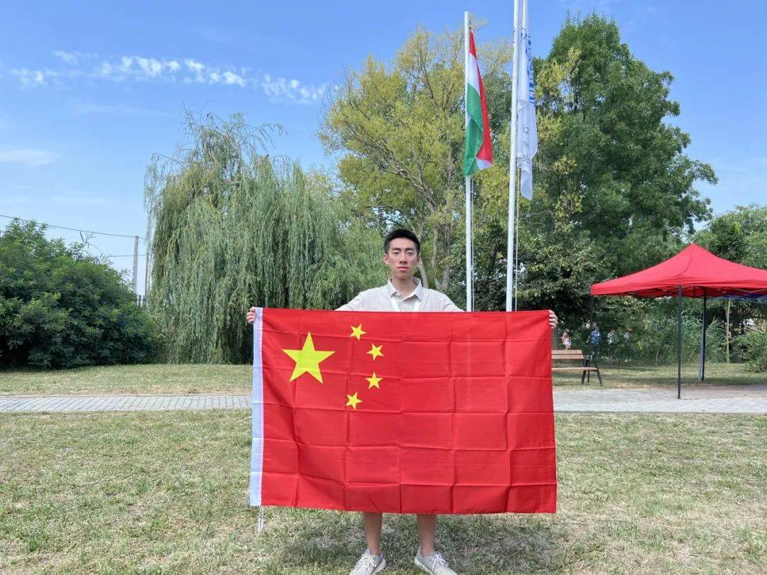 卡尔蒂斯技战术演练密集，冲刺冠军全力以赴的简单介绍