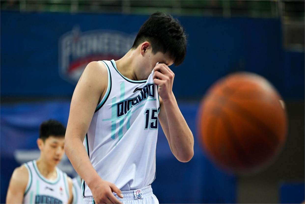 关于杨瀚森给所有人留下深刻印象他会是开拓者长期计划的信息